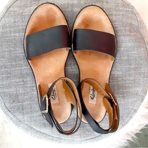 Clark's black leather sandals